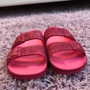 Hot Pink Sparkly Cacatoes Sandals US size 4/5